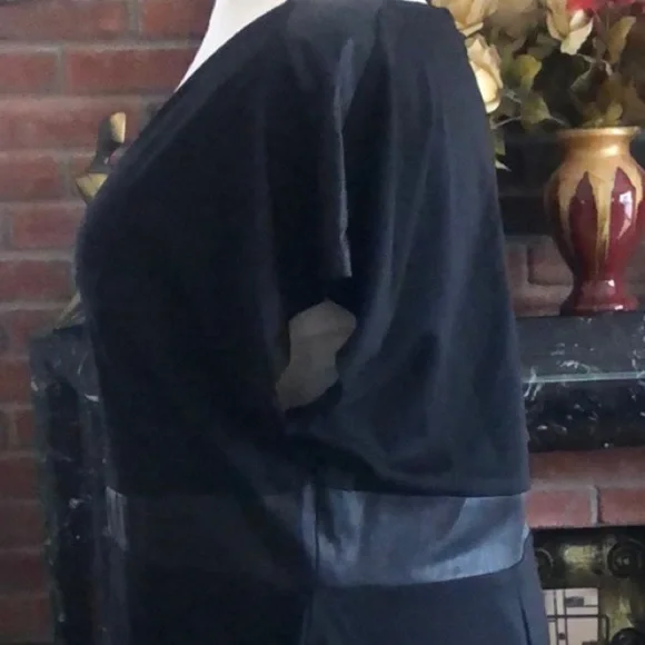 City Chic Women’s Black Short Sleeve Spliced Faux Leather Knee Length Dress - Picture 8 of 16